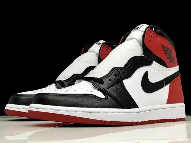 TBkick 555088-125 1 Toe Jordan Air Black Retro 0516